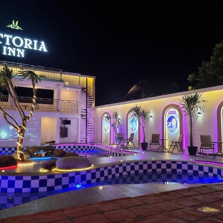 Victoria Inn Manado Exterior photo